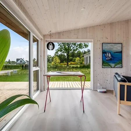 Siljan - 400m From The Sea By Interhome *