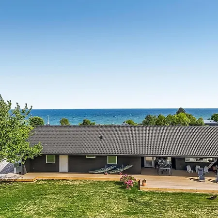 Vakantiehuis Siljan - 400m From The Sea By Interhome *